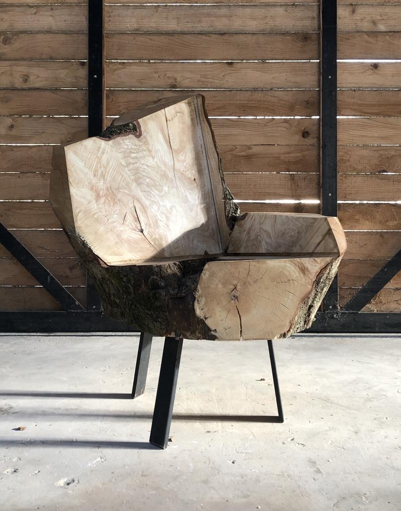 Chainsaw Chair image